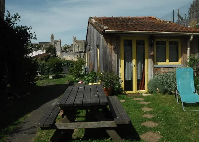 La Maison Rouge Frühstückspension